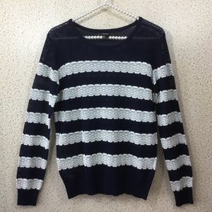 Forever 21 Navy & White Sweater, S